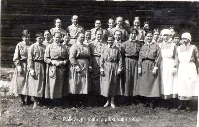 Lottia ja pikkulottia 1933.jpg