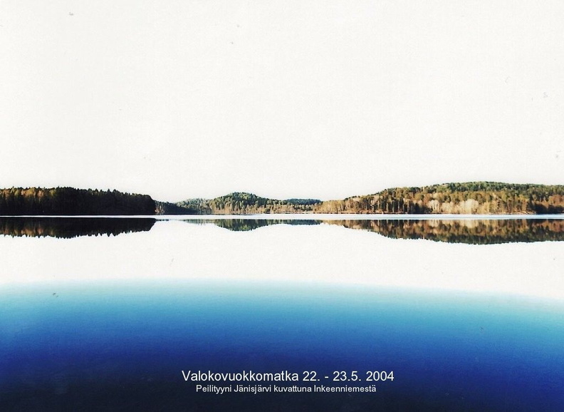 Valkovuokkomatkalla 2004, lauantai-iltana peilityyni Jänisjärvi Inkeenniemeltä kuvattuna IMG_0019.jpg