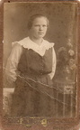 Nainen 1