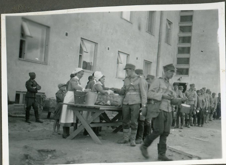 lottakuva003.jpg